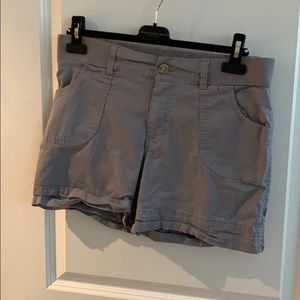 Lee mid-rise cotton shorts - size 10